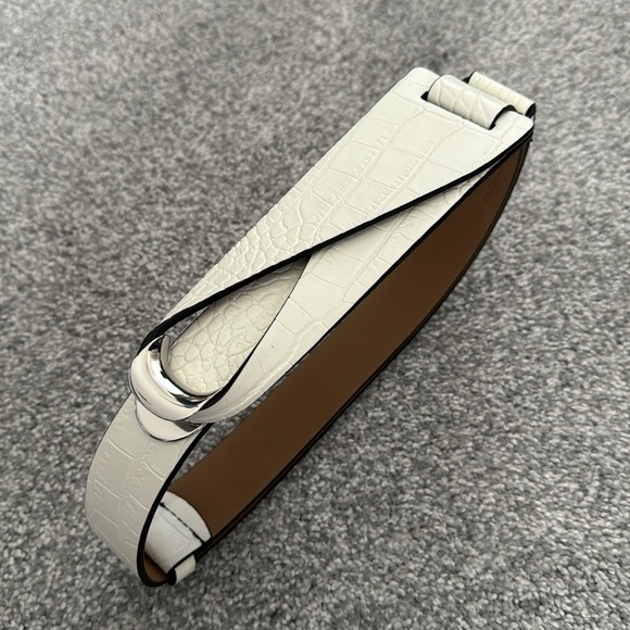 BCBGMaxAzria loop-front belt white - Picture 5 of 7